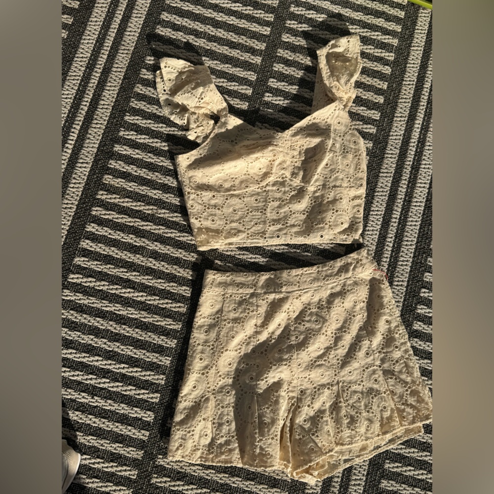 SOLD//Chelsea & Violet Beige Eyelet Top/Short Set